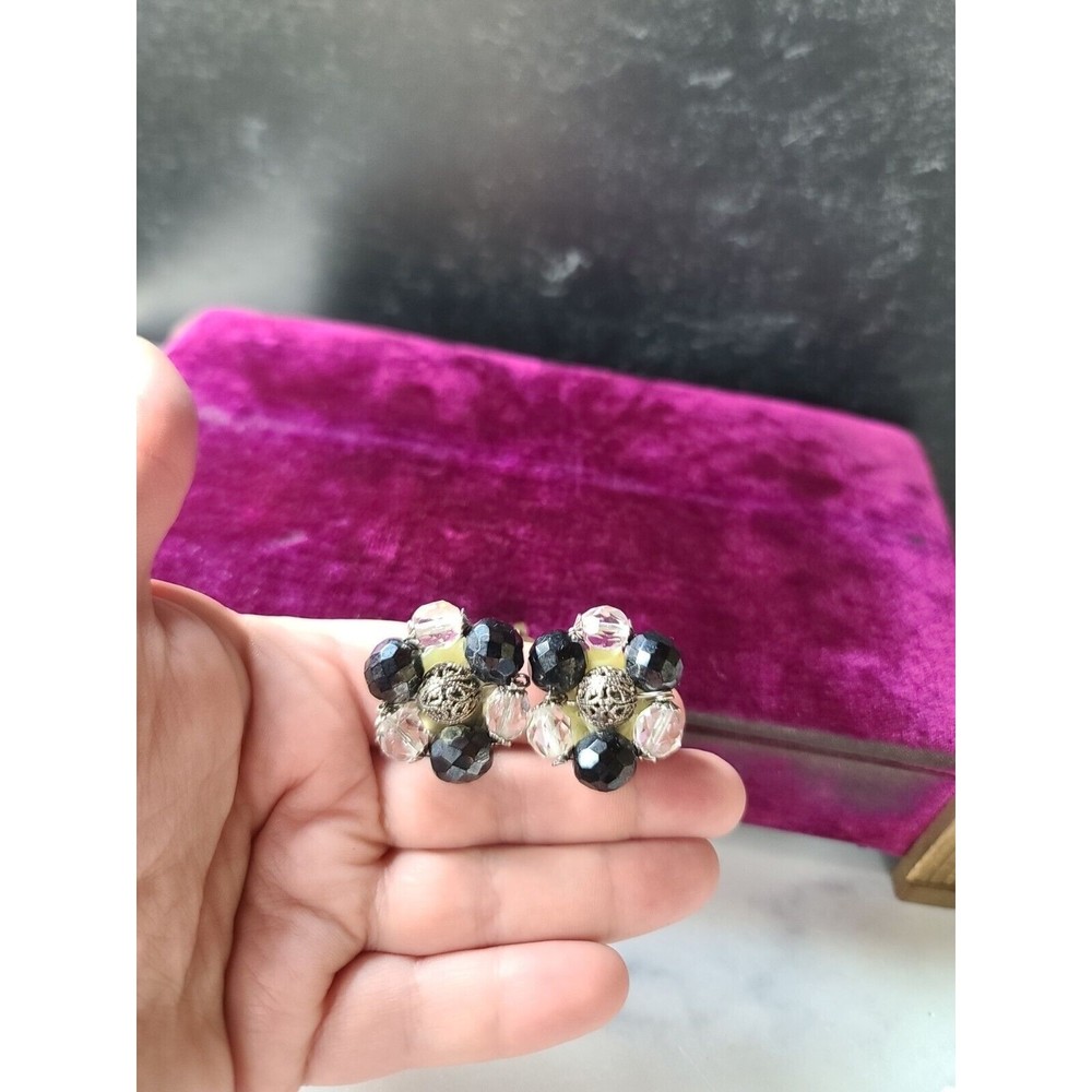 Vintage Floral Cluster Beaded Clip-on Earrings